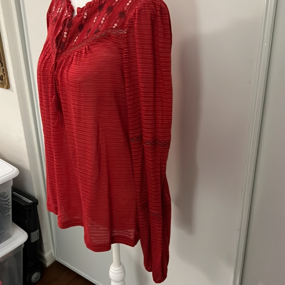 Lucky Brand Blouse.        #988 - Picture 2 of 5